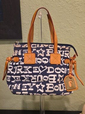 Authentic Vintage Dooney & Bourke logo Blue White Shoulder Bag Brown Leather